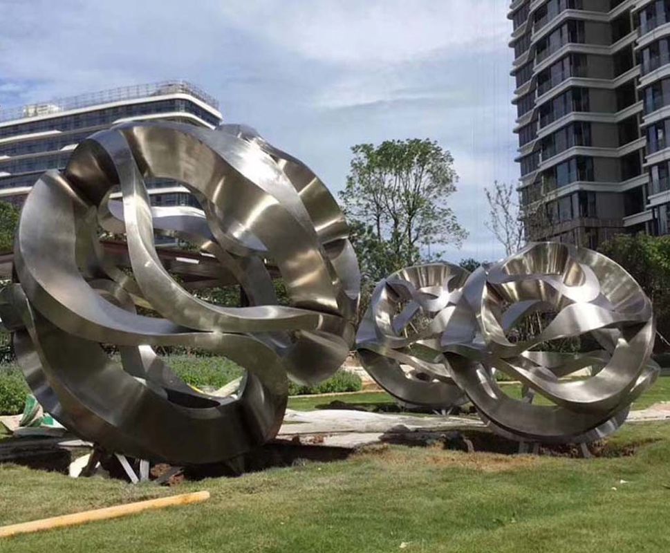 Metallgarten-große abstrakte Skulptur-Edelstahl-Piazza-Dekoration im Freien