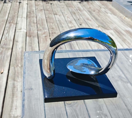 Moderne kleine Innenschmuck aus Edelstahl Skulptur