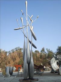 Metallhandgemachte große Skulptur-Statuen-Edelstahl-Piazza-Dekoration im Freien